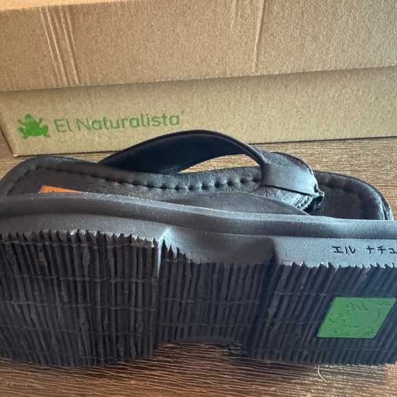 🆕 El Naturalista WAX NAPPA BLACK / MAKISU SANDALS Size - Picture 9 of 12